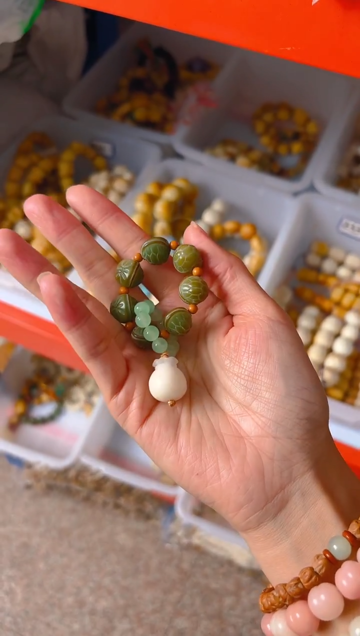 吊坠菩提根/象牙果E06  E06 富甲