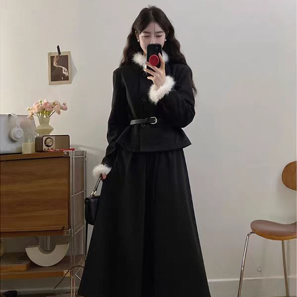 大码富家千金小香风套装女冬季高级感双排扣外套半身裙两件套2020