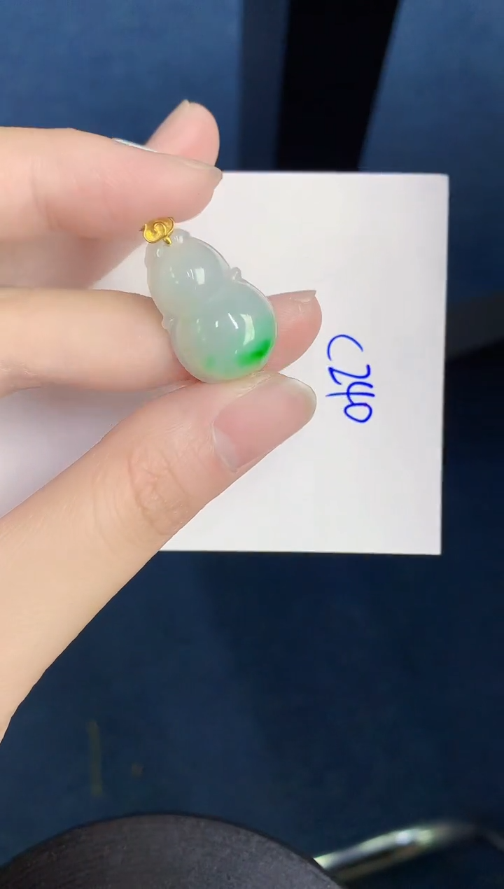 翡翠18K金镶嵌颈饰000000000