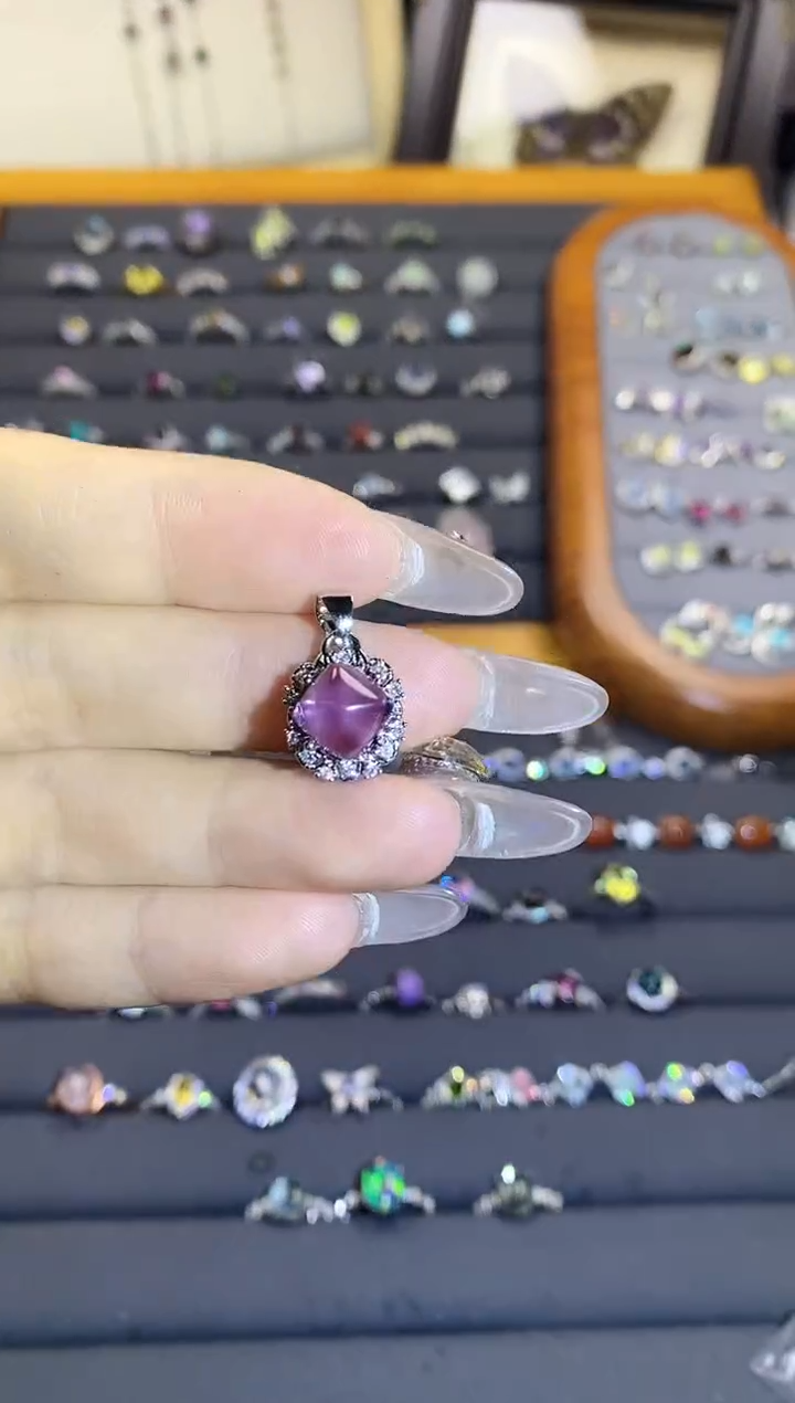 【闪购商品】水晶手链银S925镶嵌a22