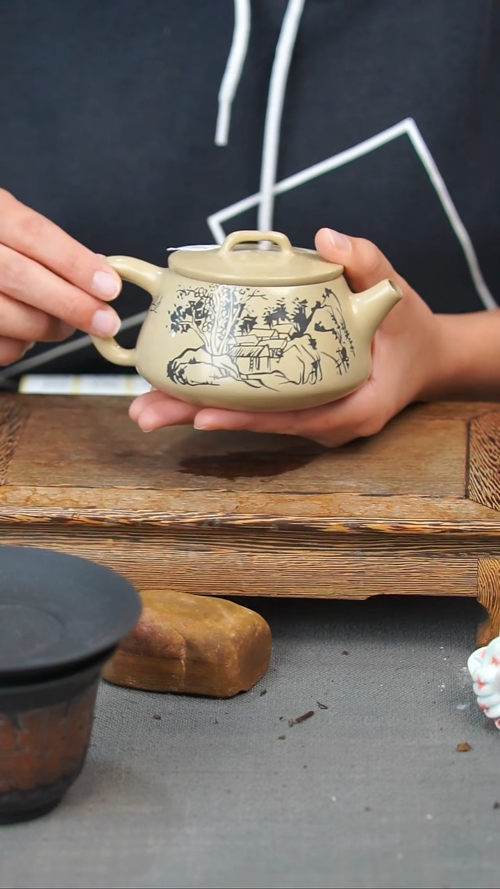 壶黄倩建水紫陶微瑕240