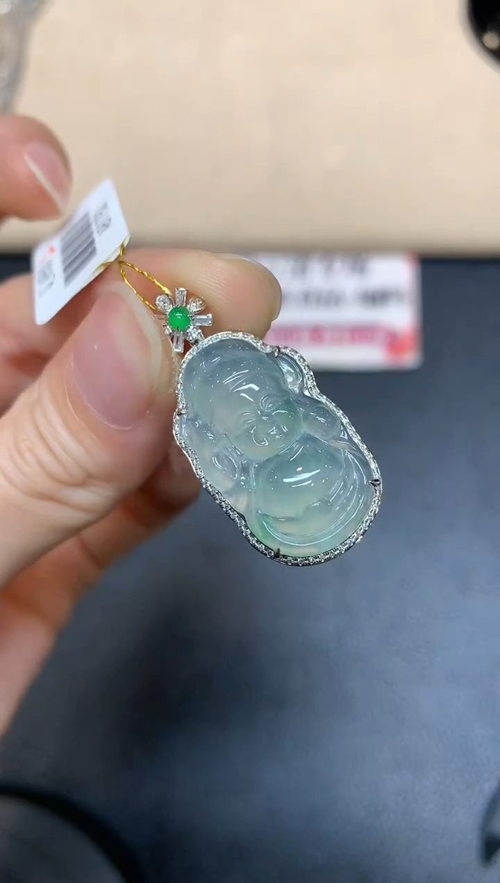 【闪购商品】翡翠颈饰18K金镶嵌【无鉴赏期