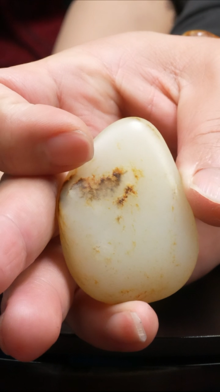 【闪购商品】和田玉吊坠(不含链)未镶嵌57.6克和田玉