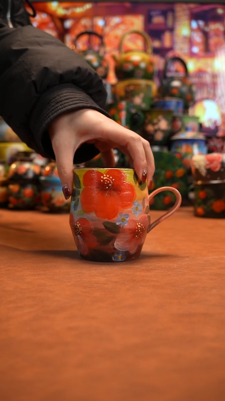 油画    釉下彩   杯子