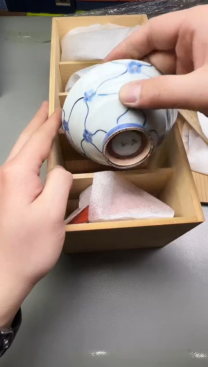 瓷片f****e721碰瓷社中古瓷器 拒绝假货 感谢您的支持~