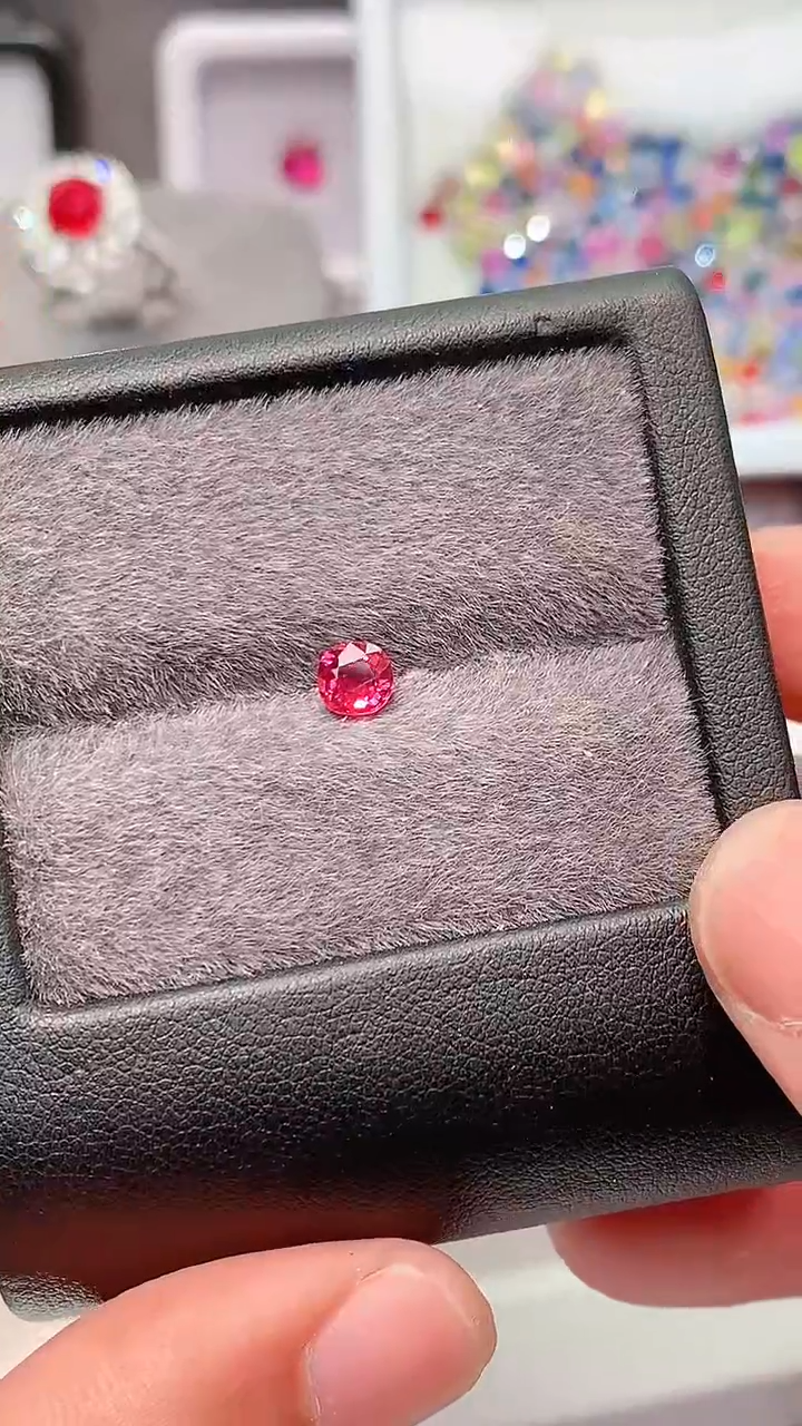 【闪购商品】尖晶石裸石未镶嵌粉绝0.61