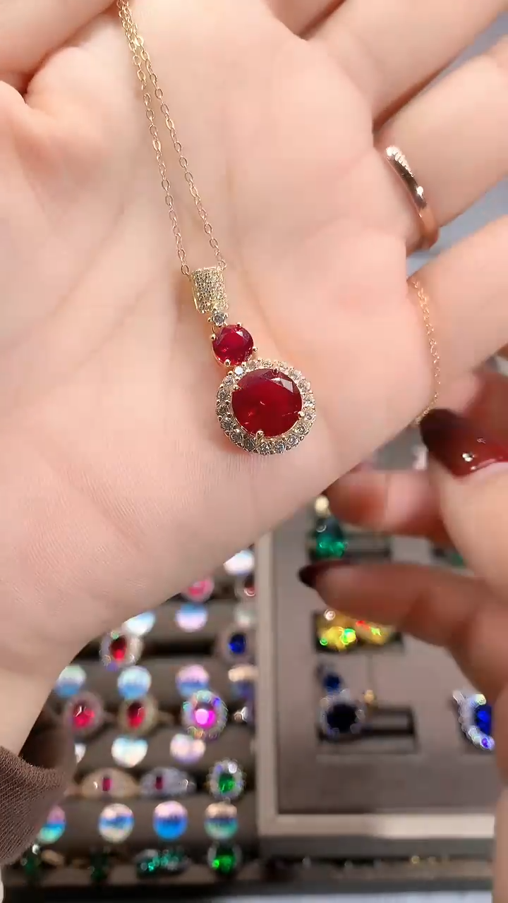 【闪购商品】红宝石吊坠(赠链)银S925镶嵌金色