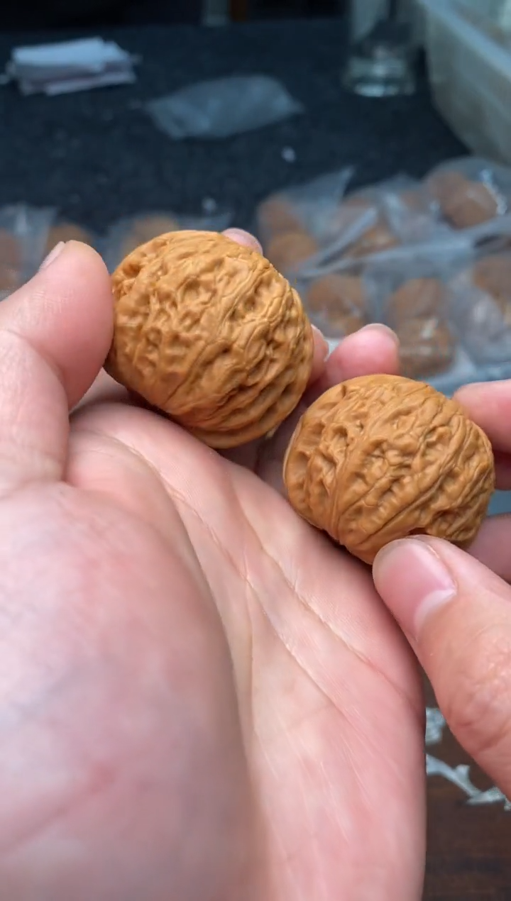 【闪购商品】文玩核桃把件G252号40尺铁锤