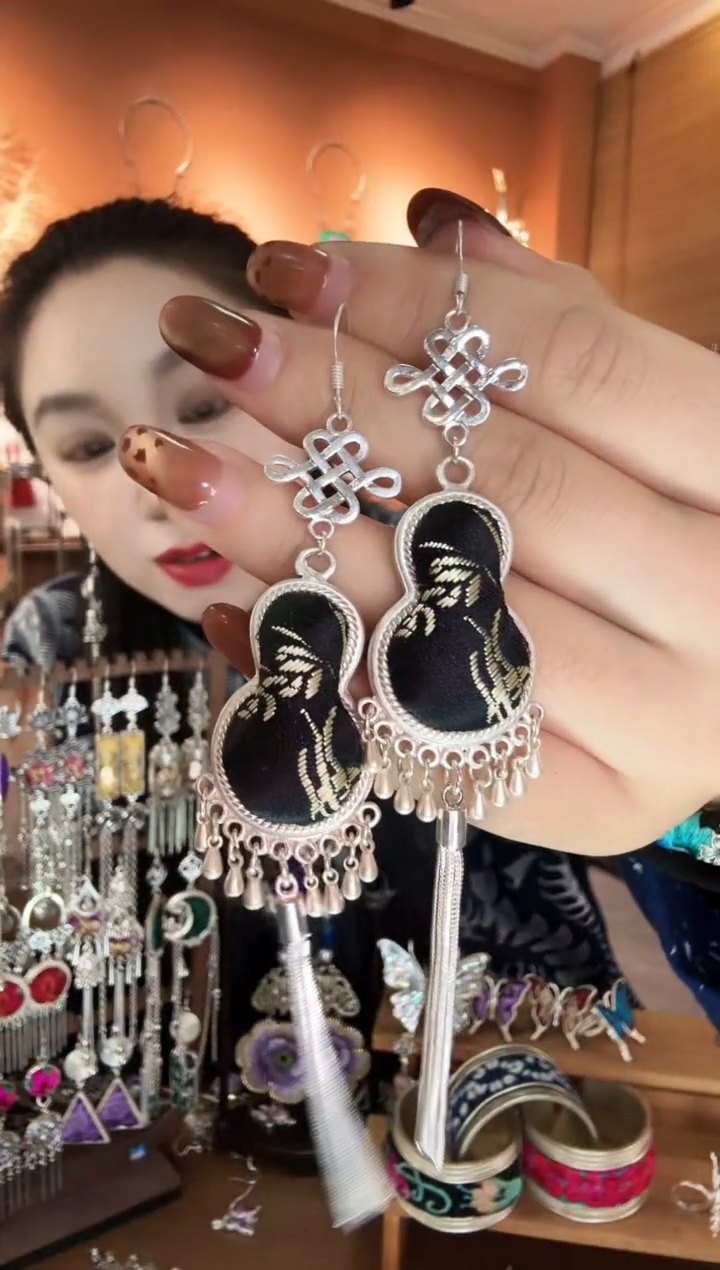 刺绣纯手工民族风耳环