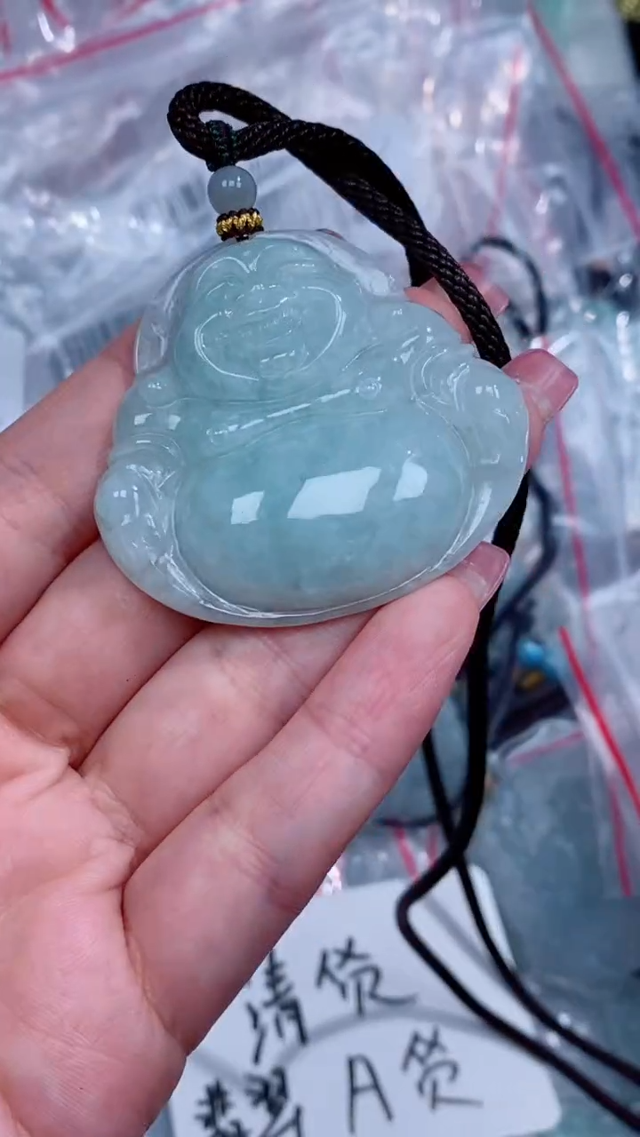 翡翠未镶嵌颈饰吊坠