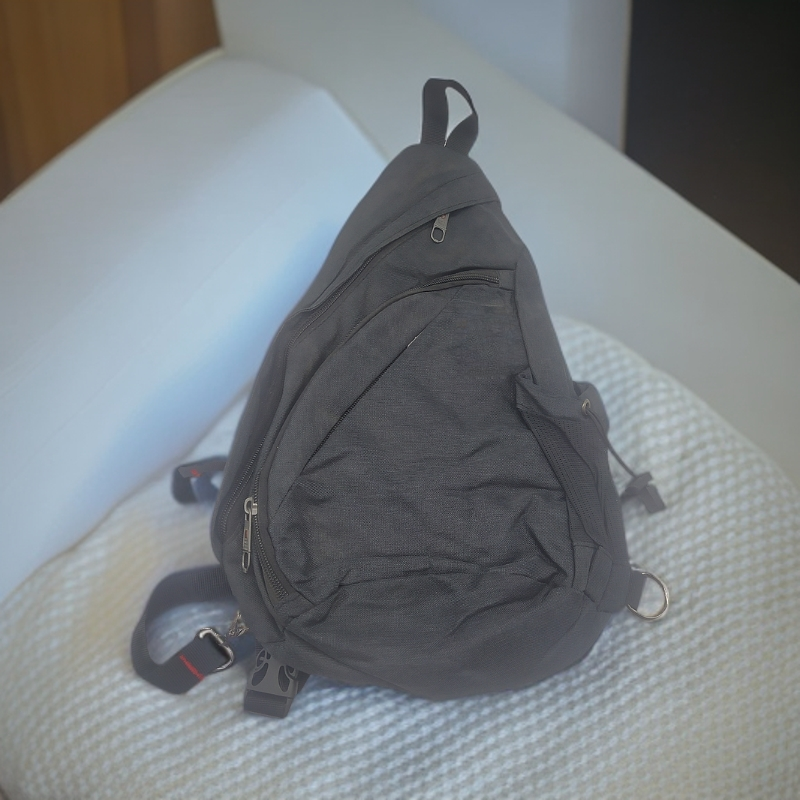 时尚休闲  斜挎包（瑞）