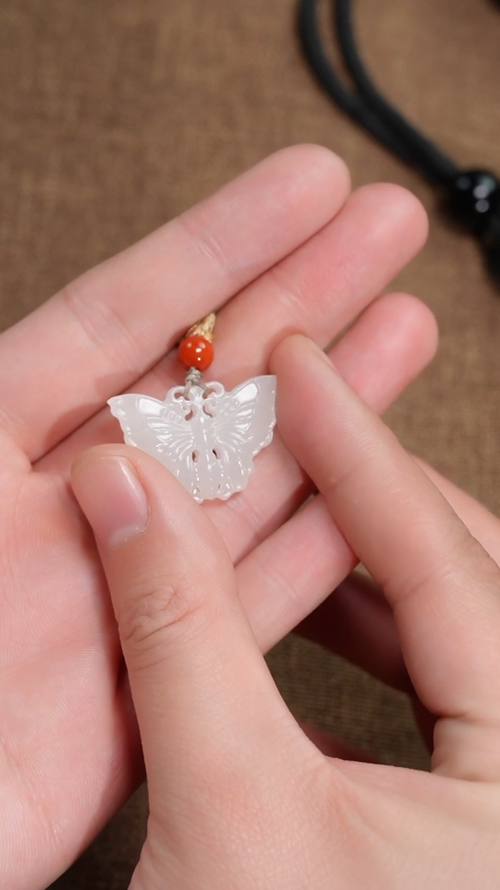 【闪购商品】和田玉颈饰未镶嵌0