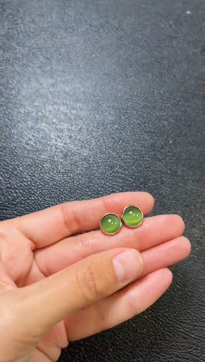 【闪购商品】和田玉（碧玉）耳钉银S925镶嵌碧玉