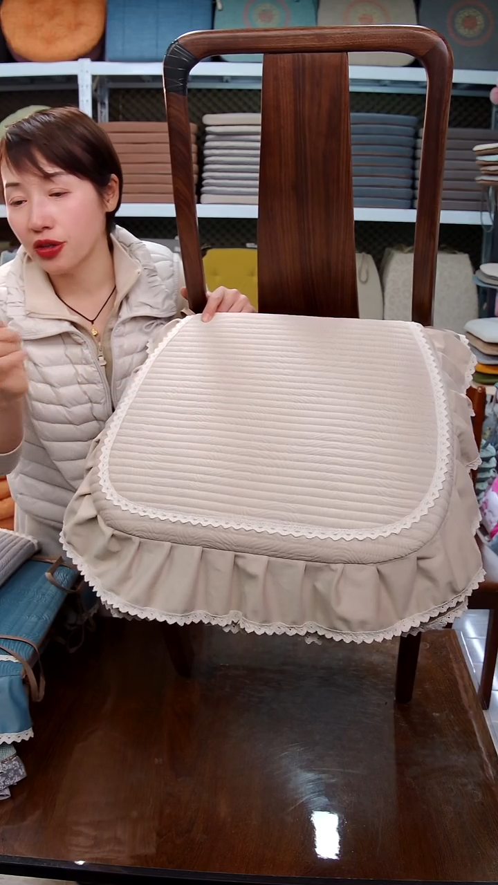 布横条细绒：米色6个