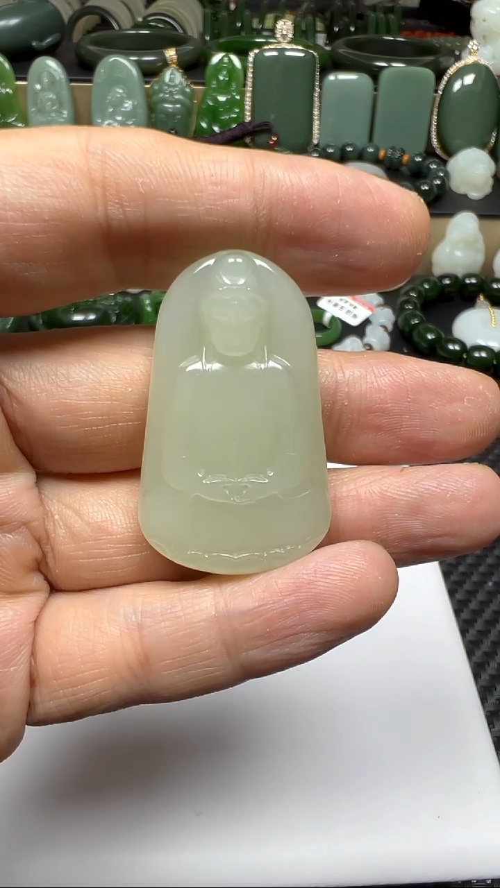 颈饰未镶嵌和田玉【老马】和田玉新疆且末高青白特细观音