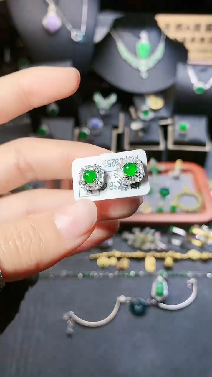 【闪购商品】翡翠耳饰银S925镶嵌耳饰