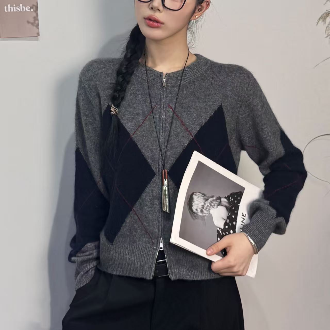 8821#2025秋冬新款时尚百搭圆领长袖菱形格羊毛针织开衫宽松毛衣