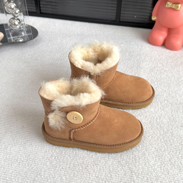 【儿童款】羊皮毛一体3352款经典一粒木扣保暖雪地靴
