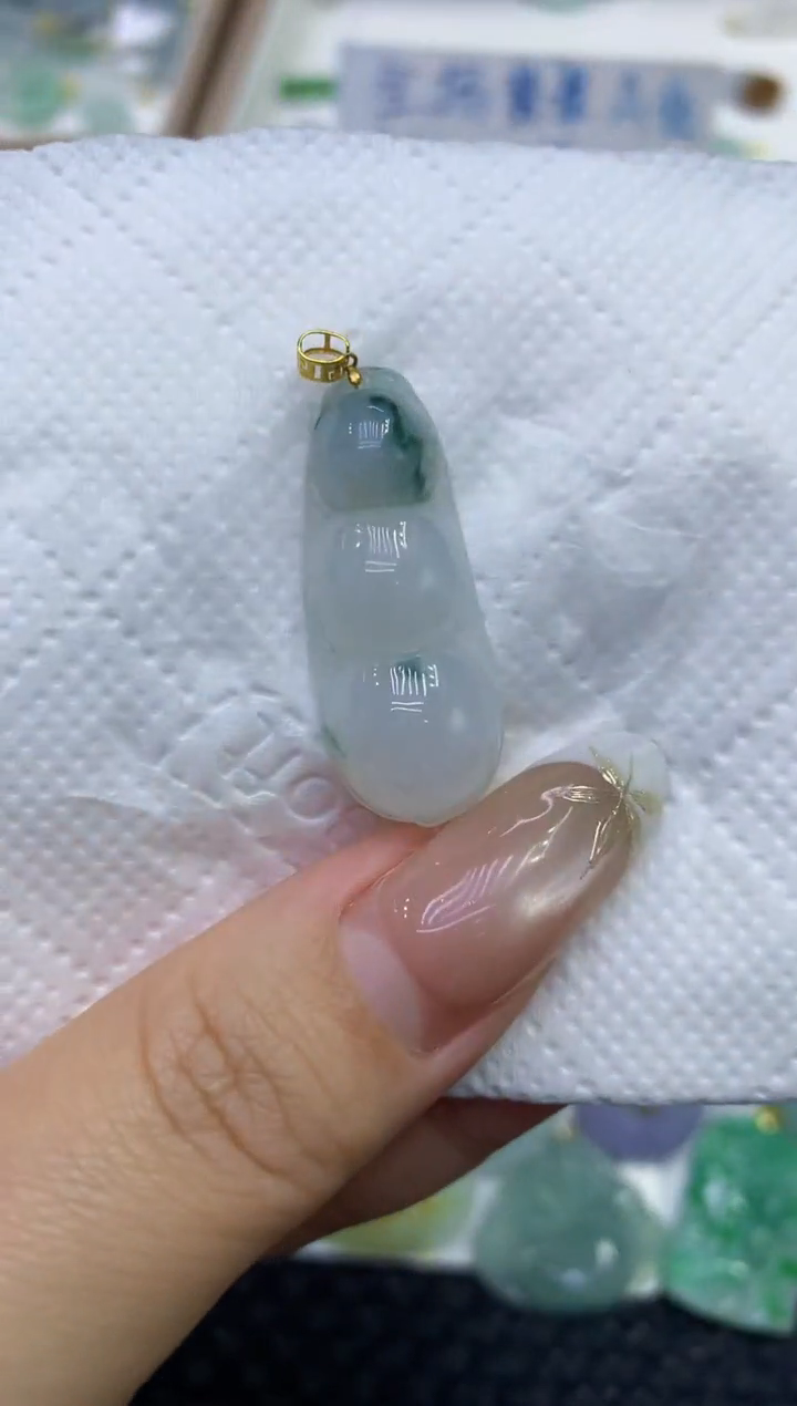 颈饰未镶嵌翡翠天然缅甸A货翡翠