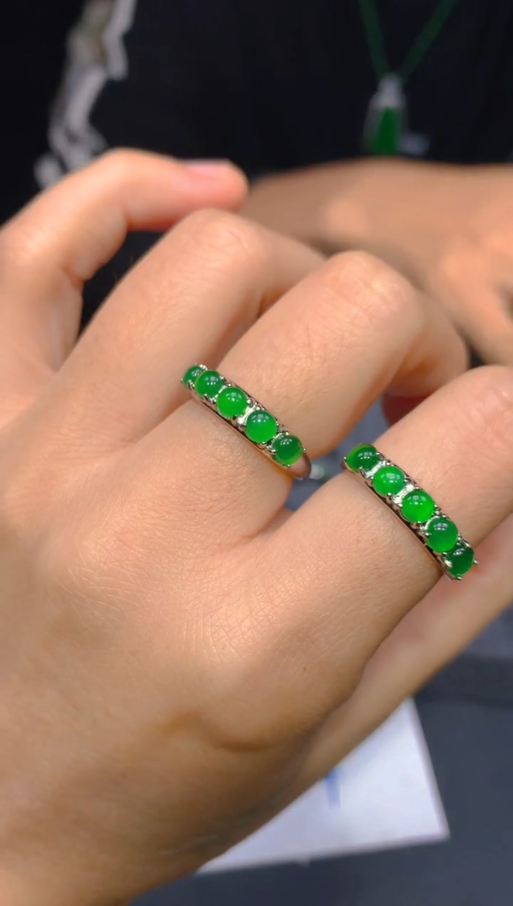 【闪购商品】定制翡翠未镶嵌25多样性发货（发其一）