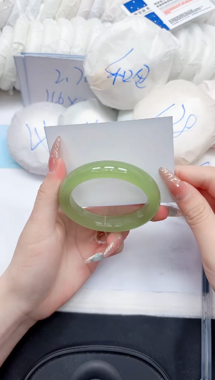 石英质玉手镯未镶嵌287-62