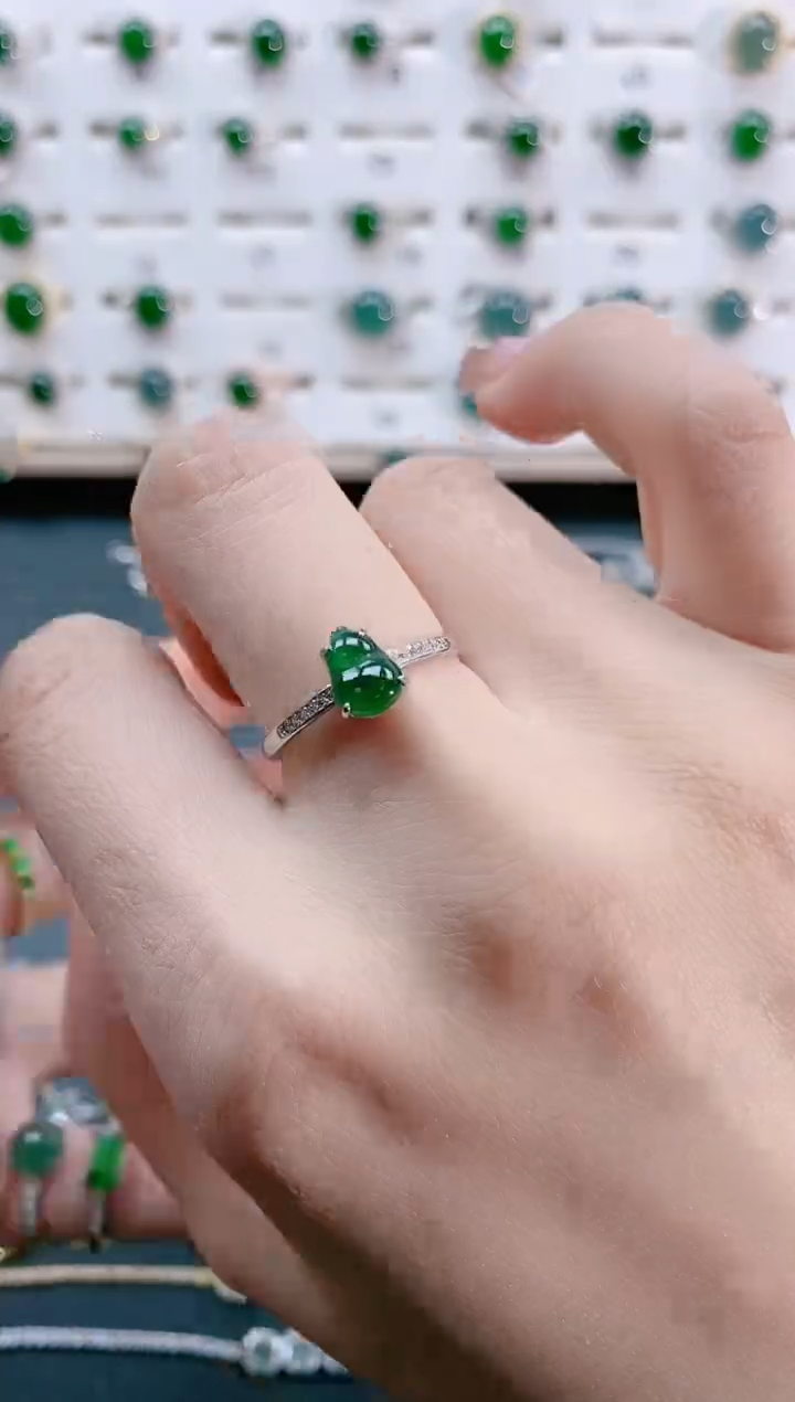 【闪购商品】翡翠戒指银S925镶嵌天然翡翠