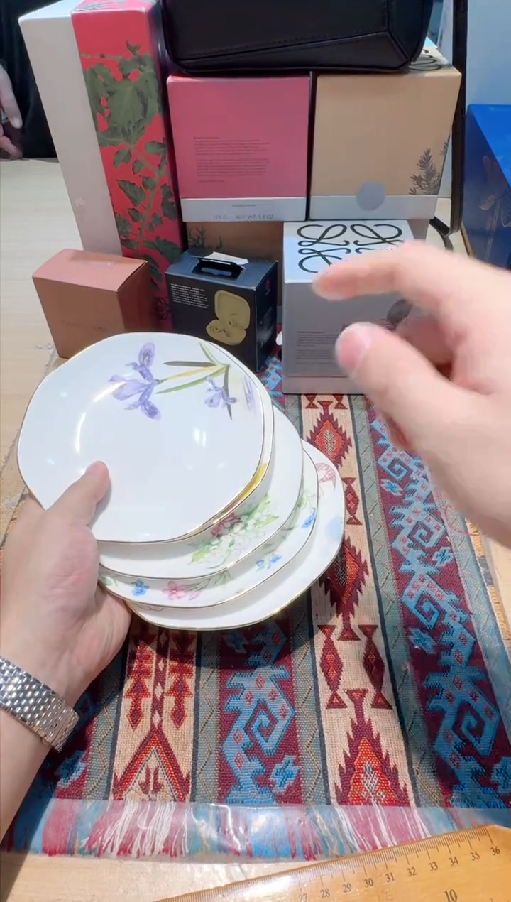 【闪购商品】瓷片11111111111111