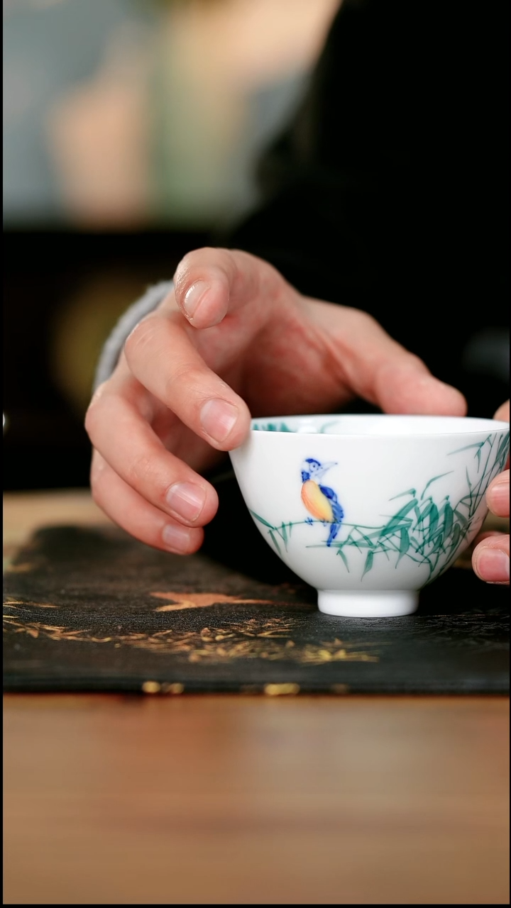 9-3手工手绘竹报平安鸡心杯