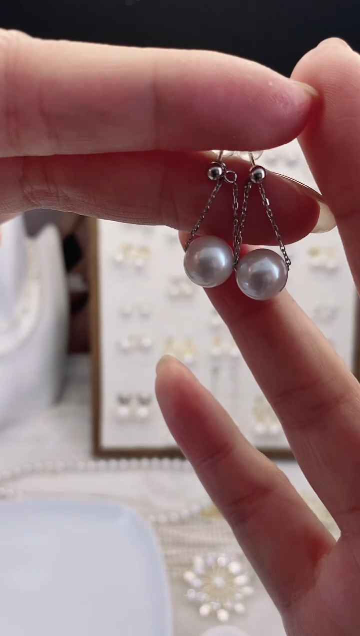 银S925镶嵌耳饰淡水珍珠辉*贝秋千