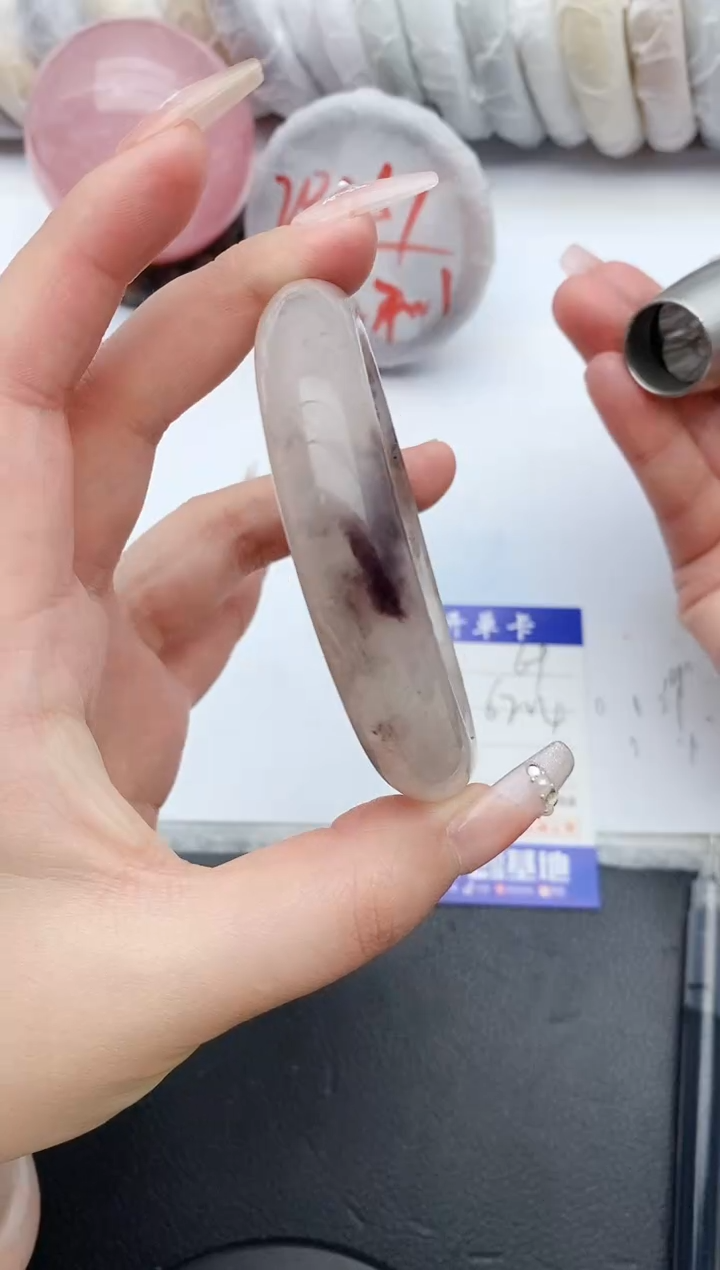 【闪购商品】石英质玉手镯未镶嵌68+62.4