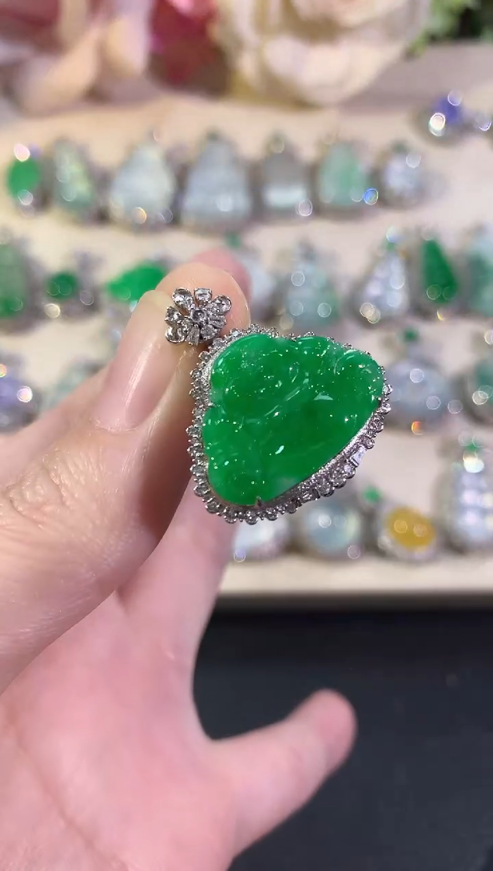 吊坠(不含链)18K金镶嵌翡翠冬日珠宝W59