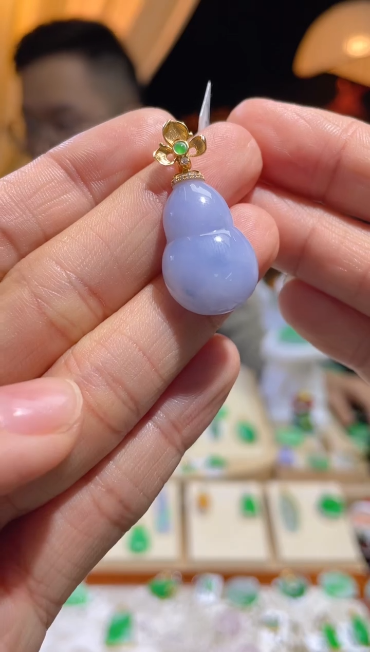 【闪购商品】翡翠颈饰18K金镶嵌假一赔三