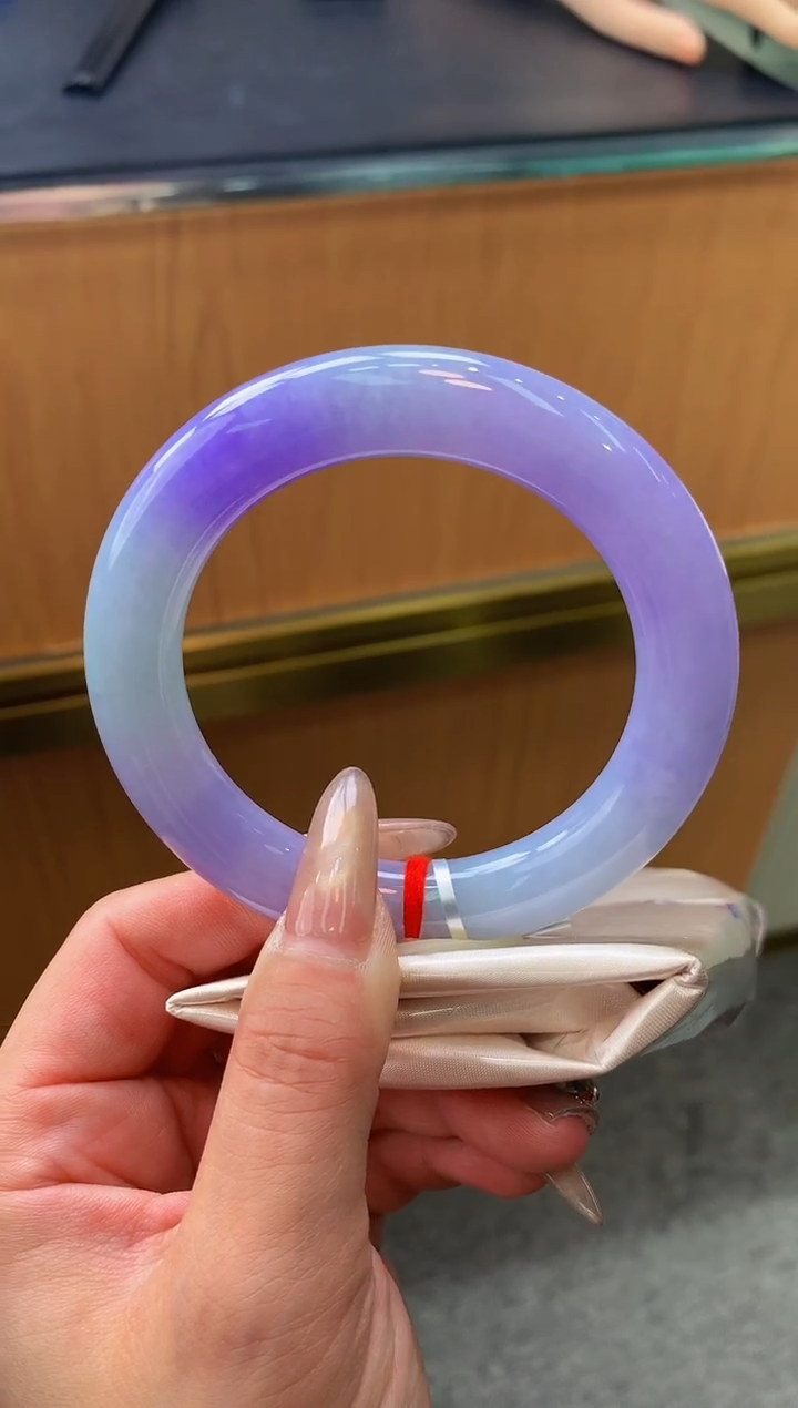 未镶嵌手镯翡翠-F4-圆条59.1-全款14.2万-定金2万