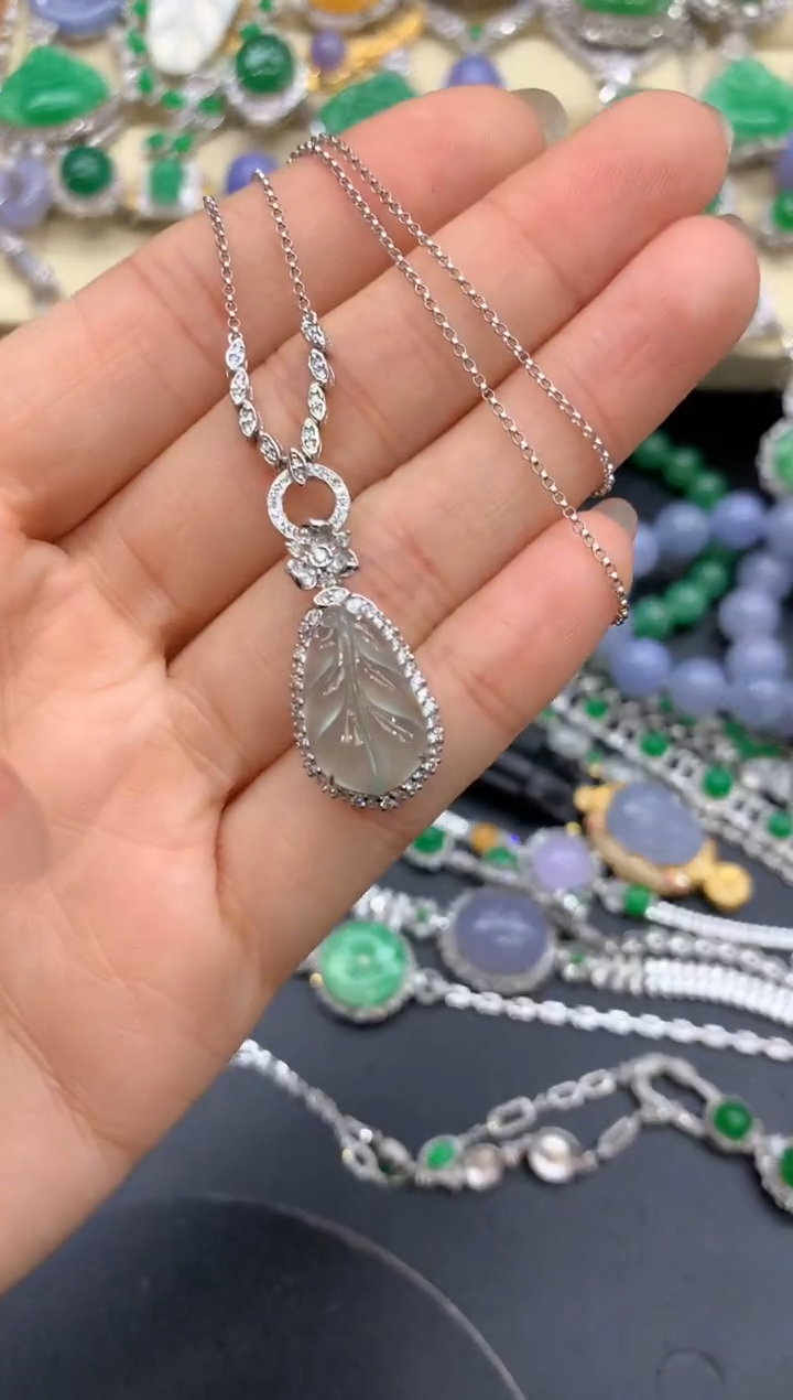 【闪购商品】翡翠颈饰18K金镶嵌495 -中国好珍宝