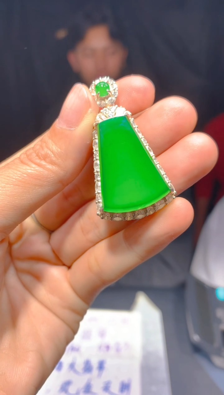 【闪购商品】定制翡翠未镶嵌137多样性发货（发其一）