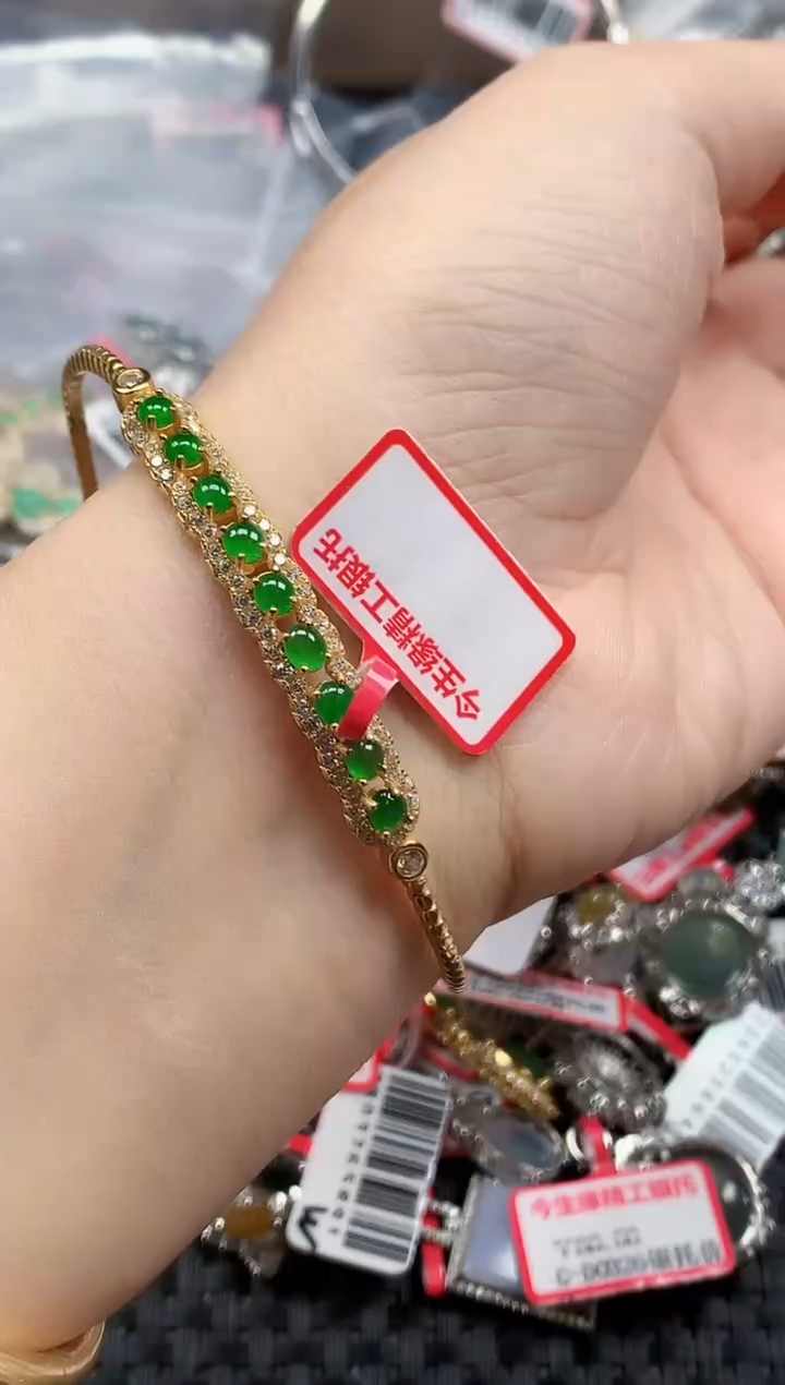 银S925镶嵌戒指翡翠天然A货缅甸翡翠