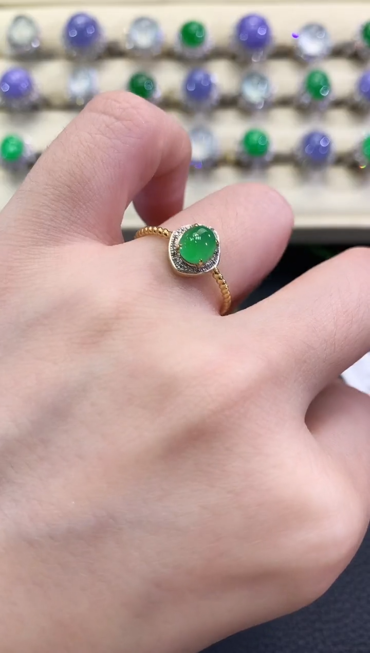 翡翠戒指18K金镶嵌春日珠宝 C3    