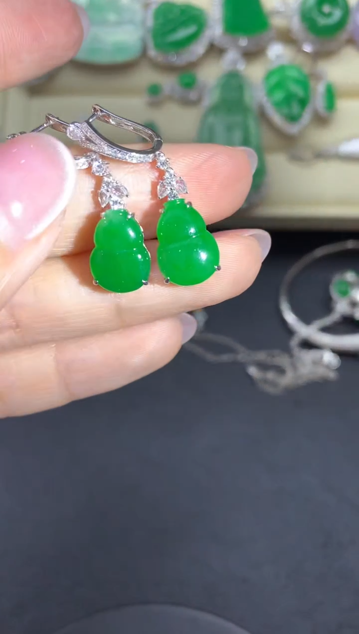 【闪购商品】翡翠耳饰18K金镶嵌595-中国好珍宝