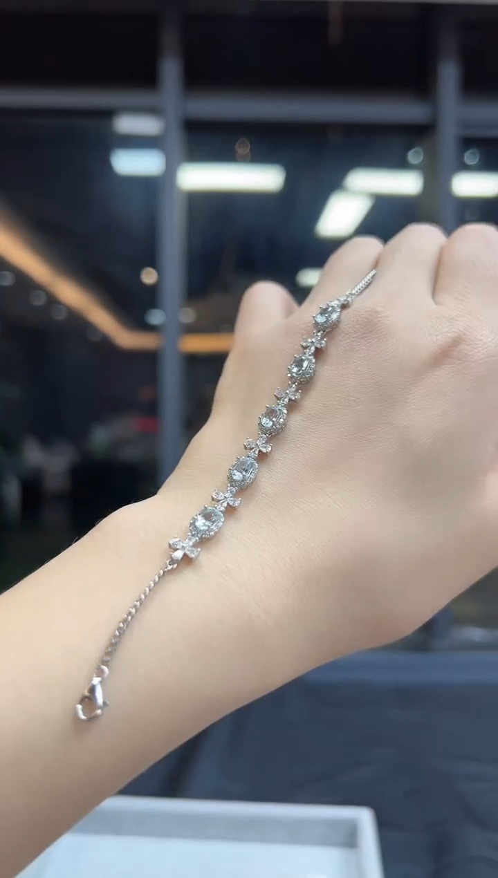 【闪购商品】海蓝宝石手链银S925镶嵌GS5264海蓝宝手链