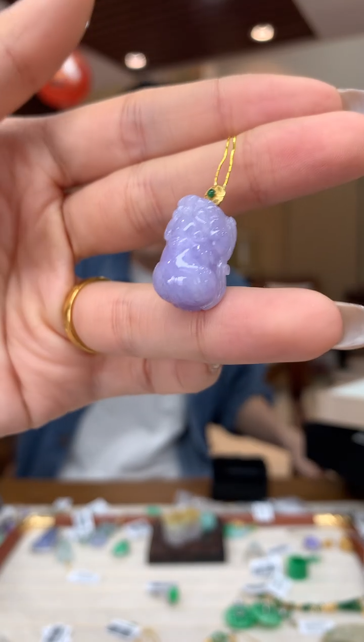 吊坠(不含链)18K金镶嵌翡翠貔貅