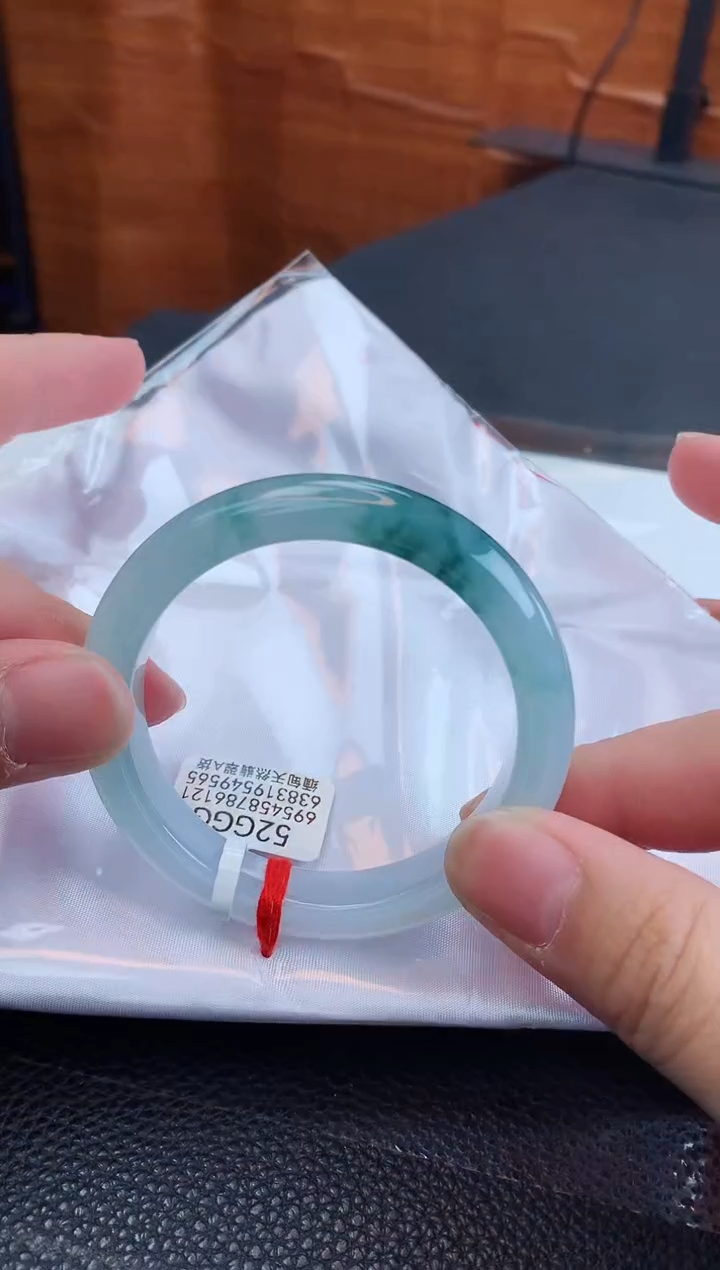 【闪购商品】翡翠手镯未镶嵌缅甸天然翡翠A货手镯
