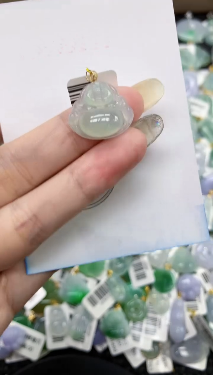 颈饰18K金镶嵌翡翠11111111111