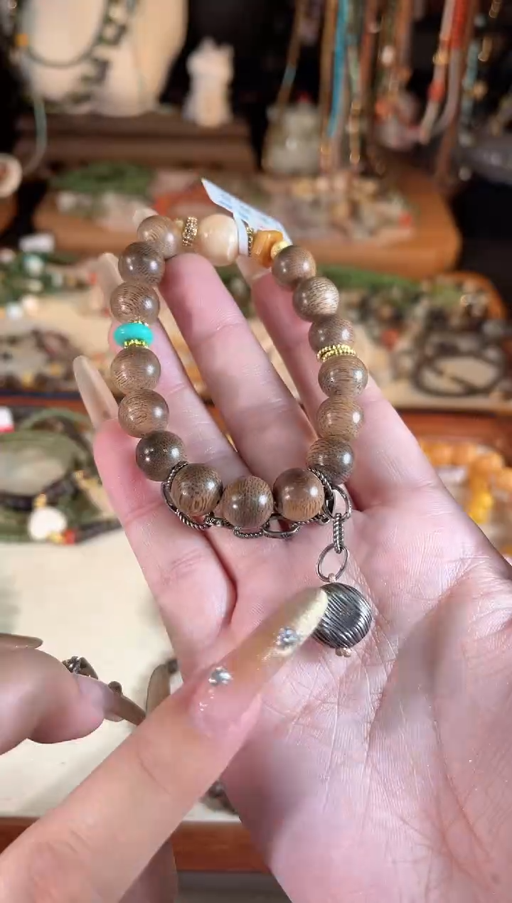 【闪购商品】蜜蜡手链未镶嵌多样性发货其一