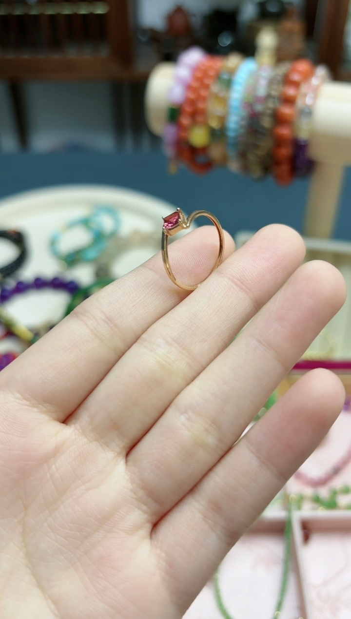 【闪购商品】碧玺戒指18K金镶嵌18k金粉碧玺戒指*1 WY
