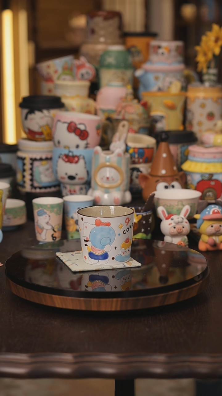 景德镇釉下彩绘设计师款式陶瓷