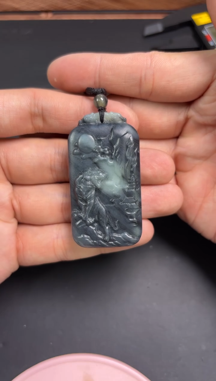 【闪购商品】和田玉吊坠(赠链)未镶嵌若羌微色差吊坠