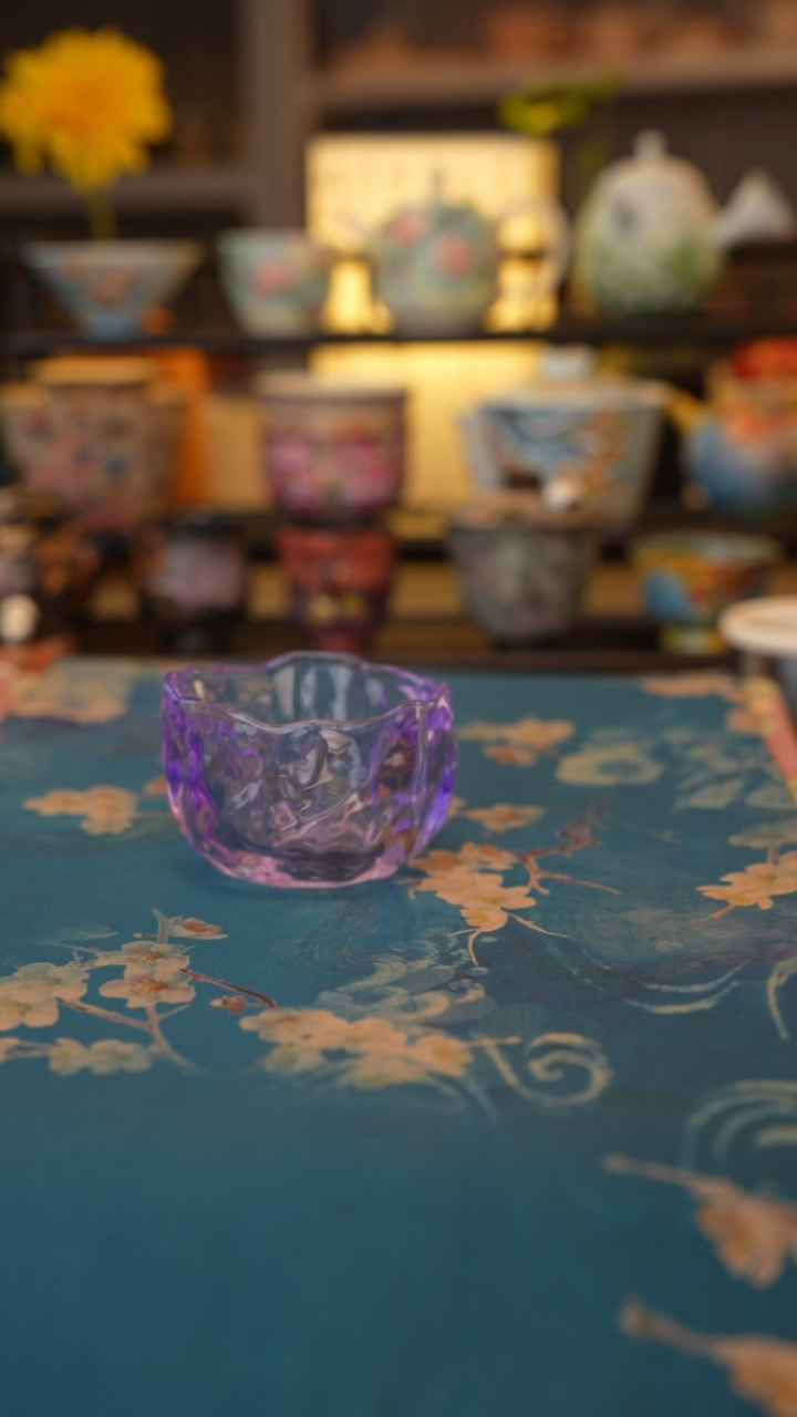 【闪购商品】福利品 紫色琉璃杯