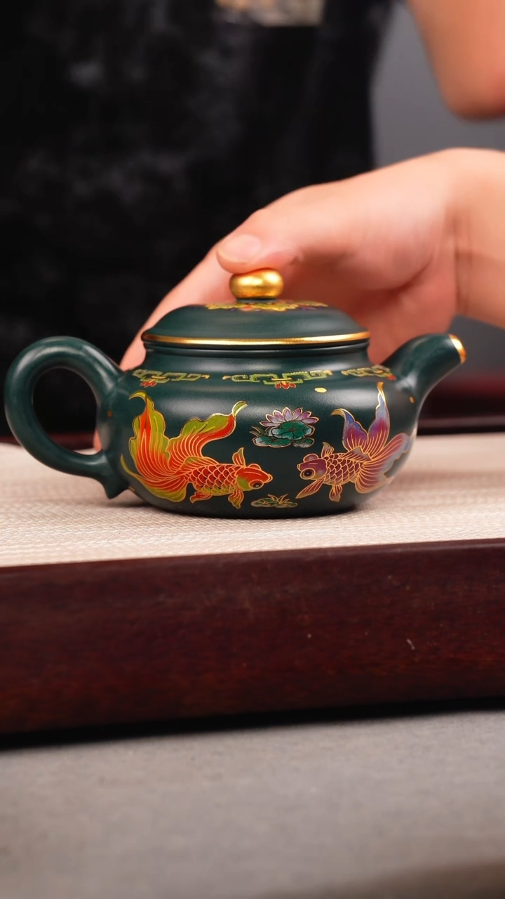 茶壶紫砂苏门答腊青 仿古 锦鲤珐琅彩