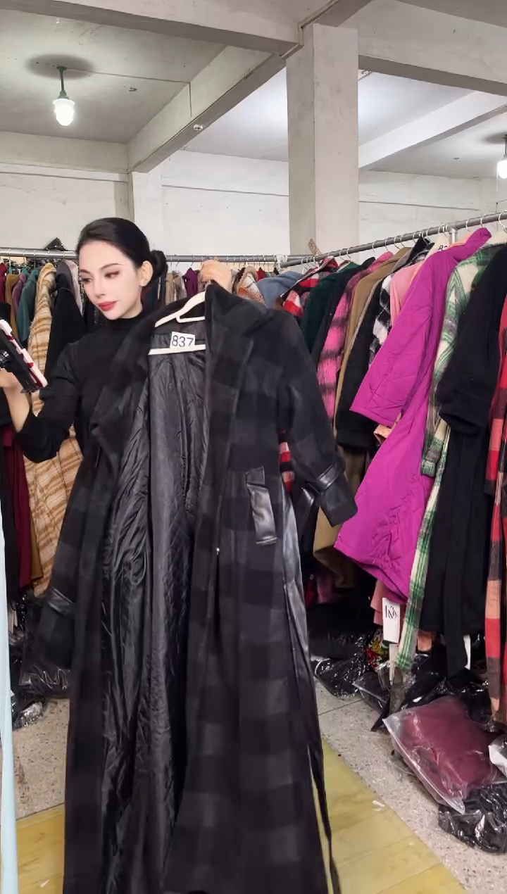 837闪购外套外披马甲打底裤子