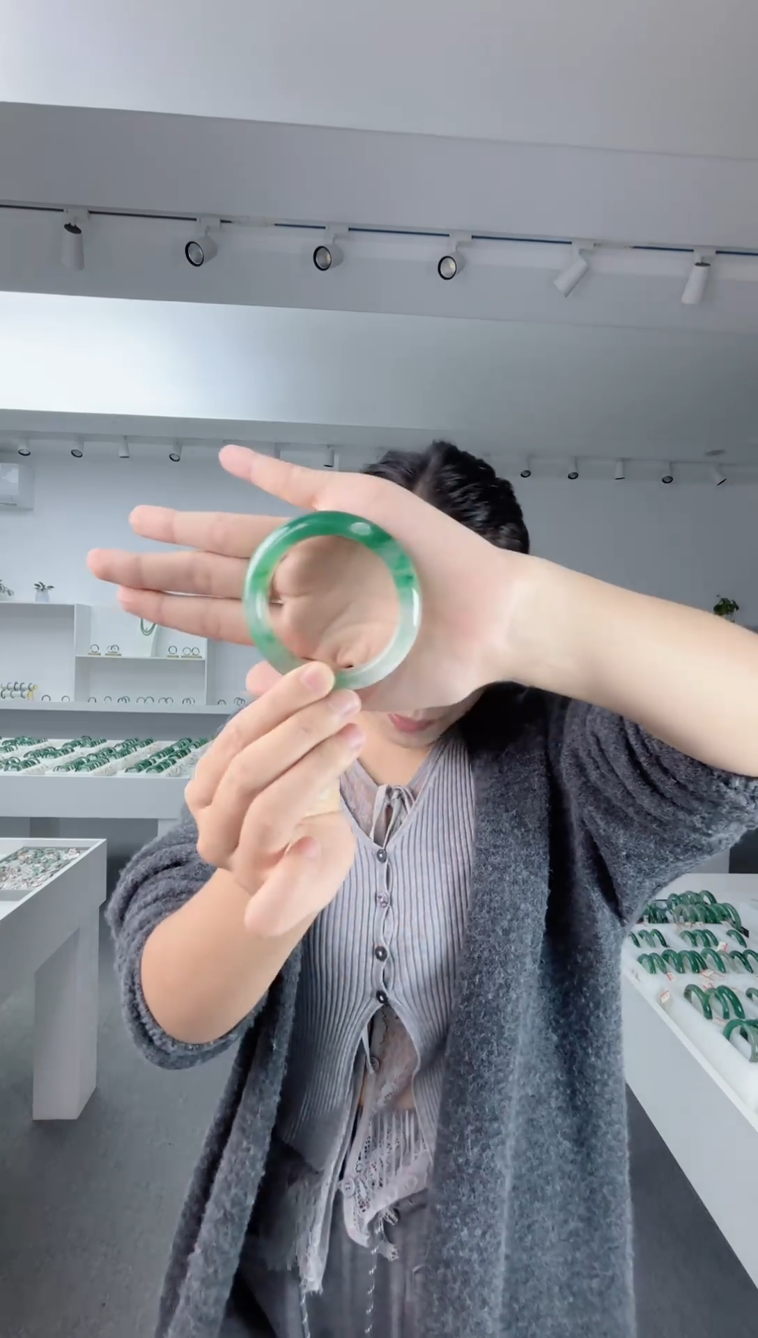 未镶嵌手镯石英质玉103